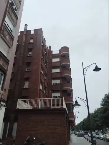 Vista exterior de Piso en venta en Gijón  con Calefacción, Parquet y Trastero