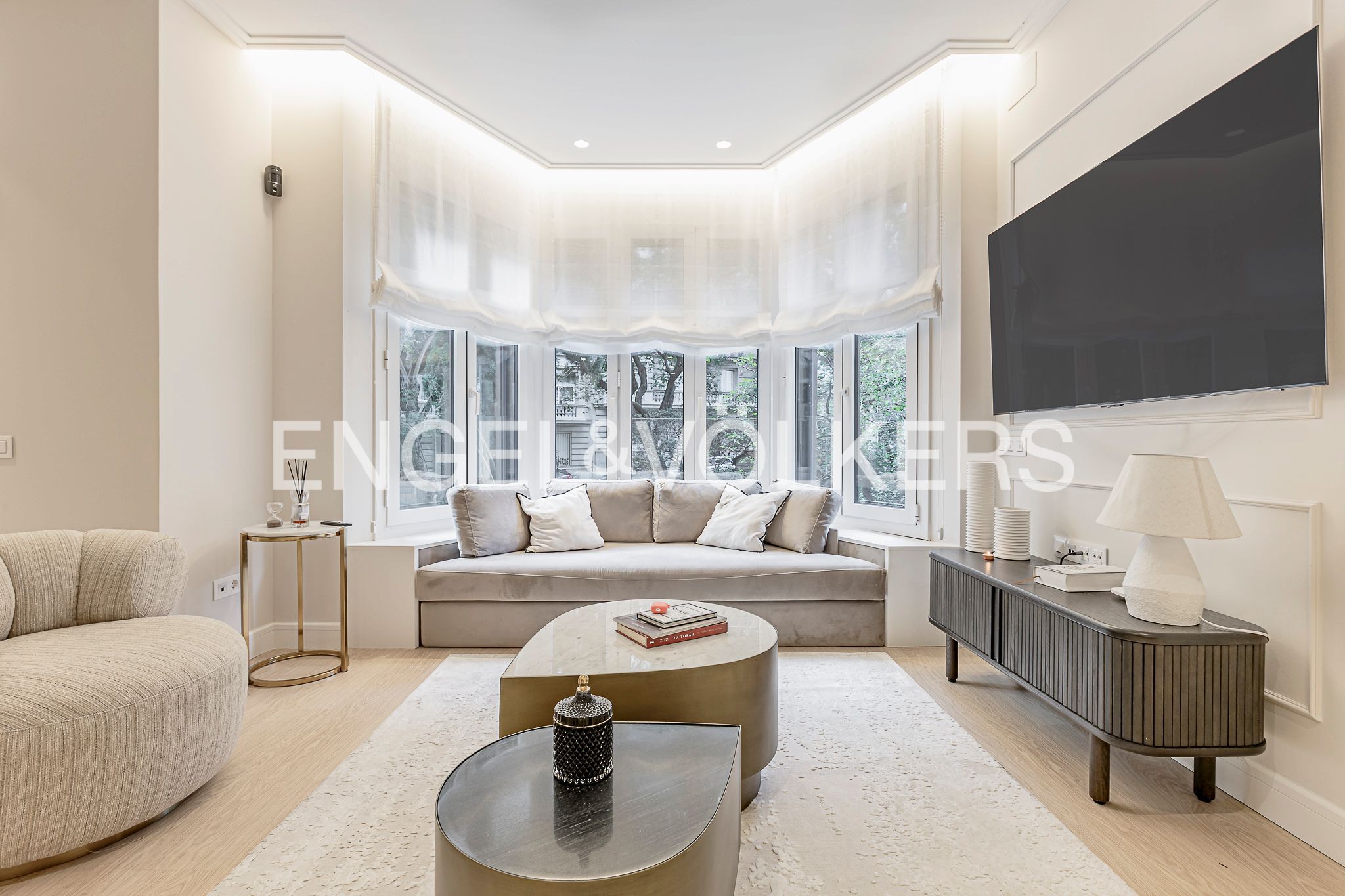 Sala d'estar de Apartament en venda en  Barcelona Capital amb Aire condicionat, Calefacció i Jardí privat