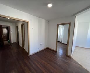 Pis en venda en Santa Cruz de Bezana amb Calefacció i Parquet