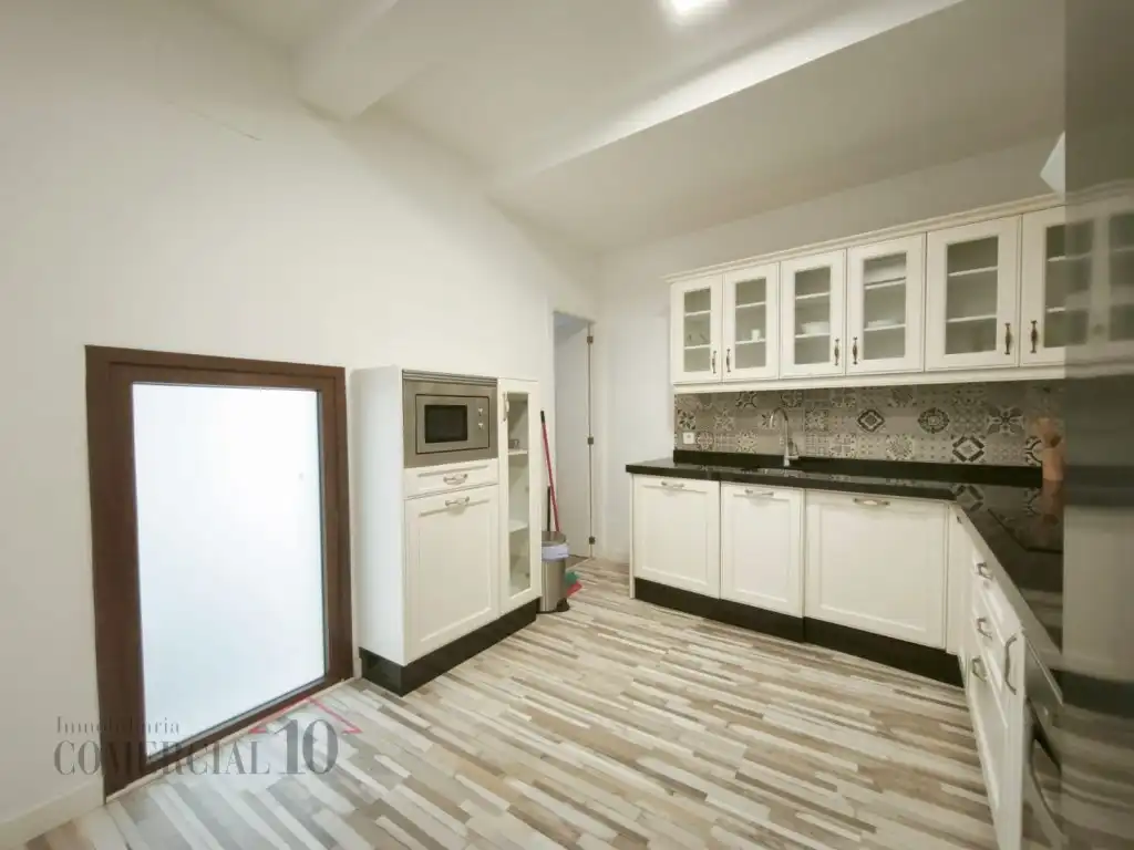 Cocina de Apartamento de alquiler en Badajoz con Terraza y Balcón