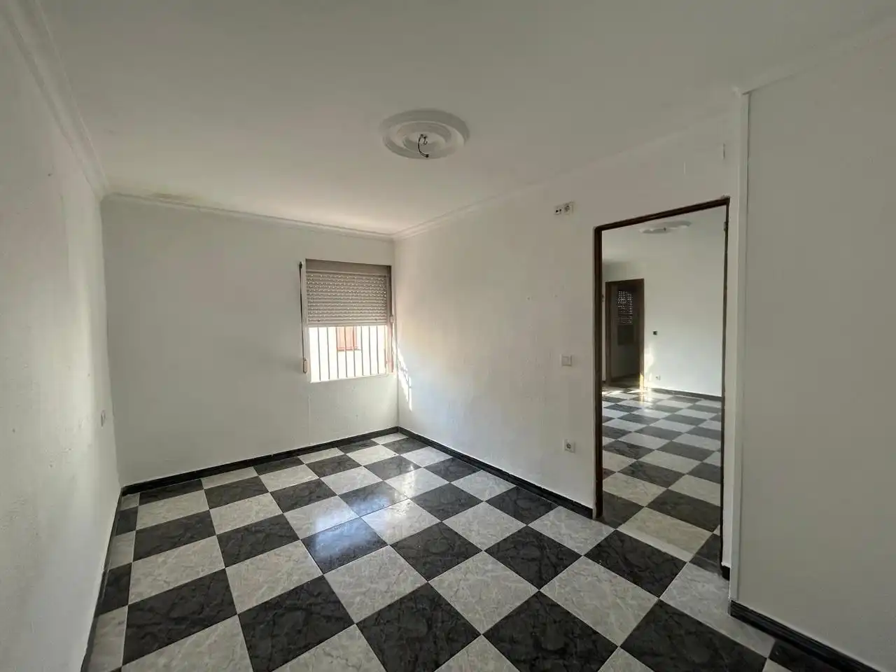Bedroom of Houses for sale in Utrera