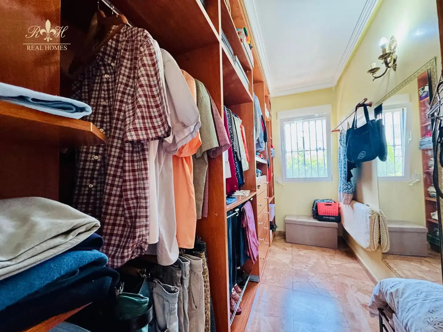Bedroom of Houses for sale in L'Alfàs del Pi  with Air Conditioner, Heating and Terrace