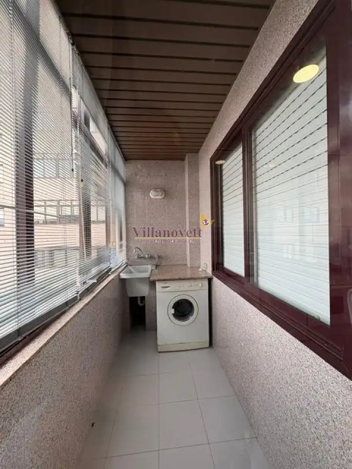 Terraza de Apartamento de alquiler en Vigo  con Calefacción, Parquet y Trastero