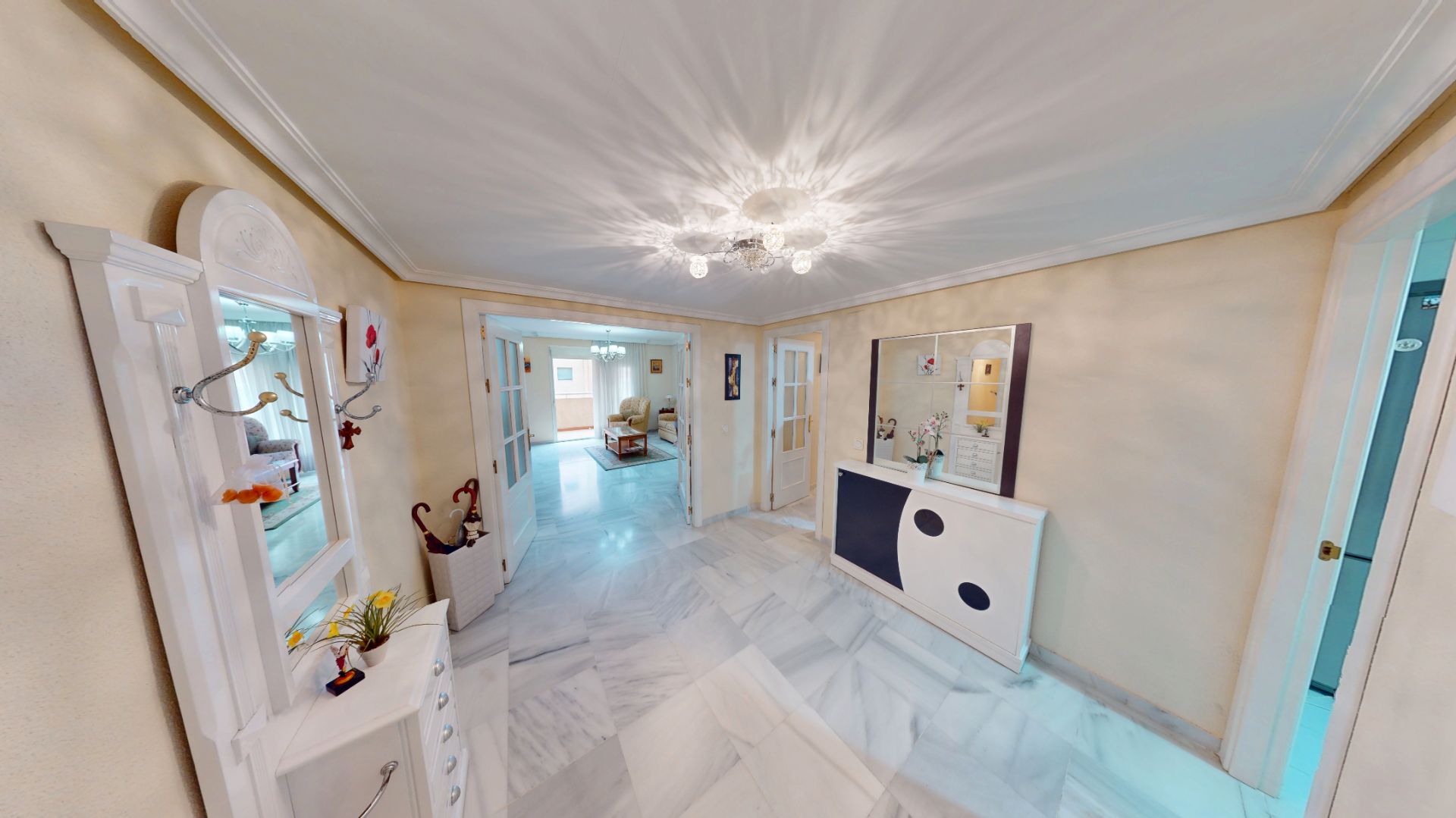 Piso en venta en Torremolinos con Aire acondicionado, Calefacción y Trastero