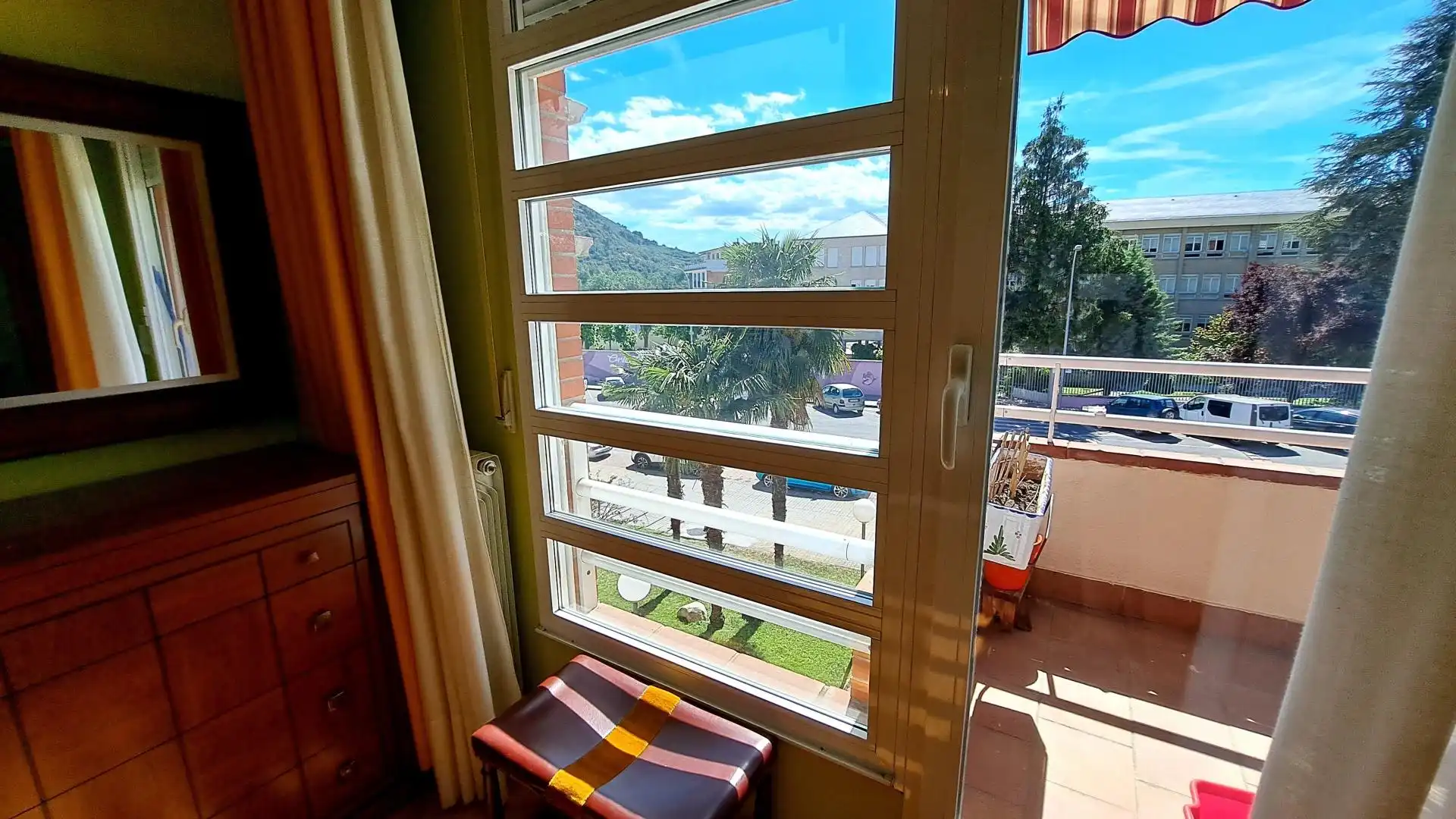 Habitación de Piso en venta en Ponferrada con Calefacción y Terraza