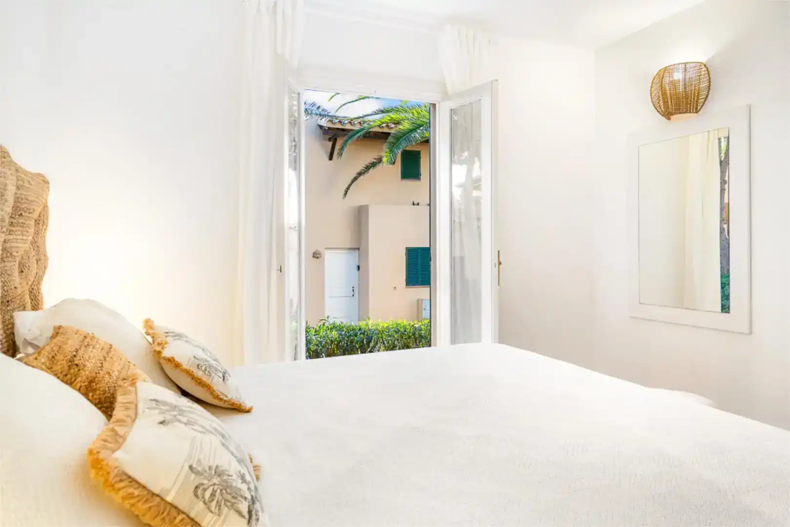 Habitación de Casa o chalet de alquiler en Ciutadella de Menorca con Aire acondicionado, Jardín privado y Piscina