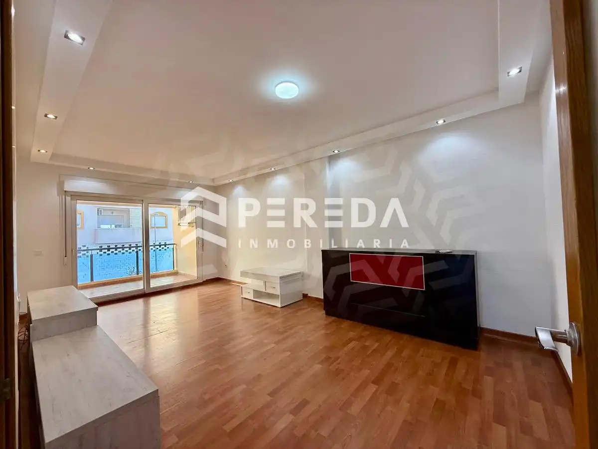 Flat for sale in Roquetas de Mar  with Terrace and Community pool