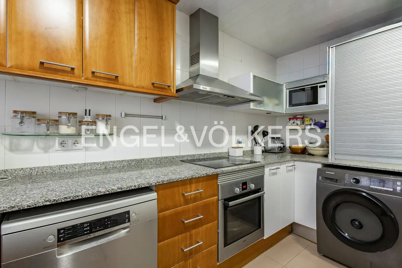 Kitchen of Attic for sale in Esplugues de Llobregat  with Air Conditioner, Heating and Parquet flooring