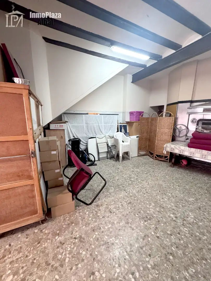 Detached homes for sale in Benifaió  with Air Conditioner, Terrace and Storage room