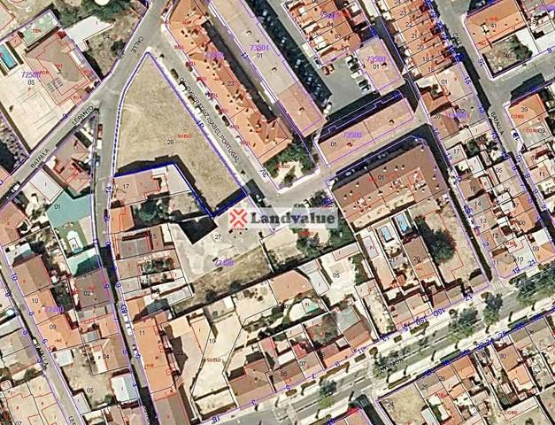 Terreno residencial en Venta en Calle Emperatriz Isabel de Portugal, 1P en Fuensalida