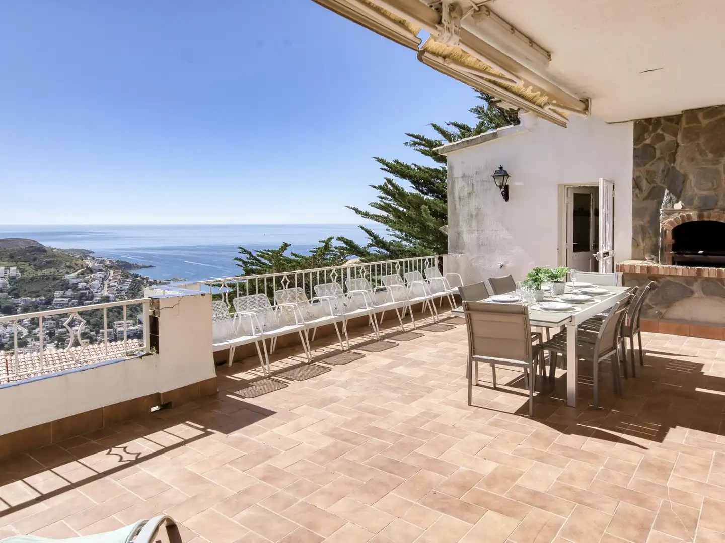 Detached house with terrace for sale in Almadrava - Canyelles - Puig-Rom, imagen 9