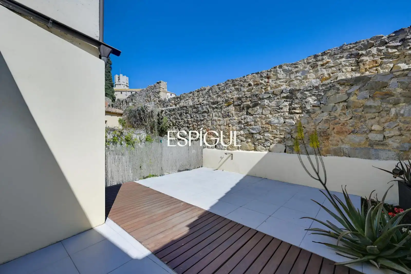 Terraza de Casa adosada en venta en Torroella de Montgrí con Aire acondicionado, Calefacción y Terraza