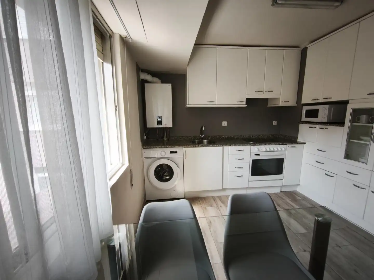 Flat with lift to rent in Calle de Benidorm