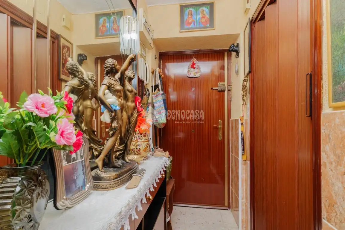 Wohnung zum Verkauf in Madrid mit Heizung und Balkon