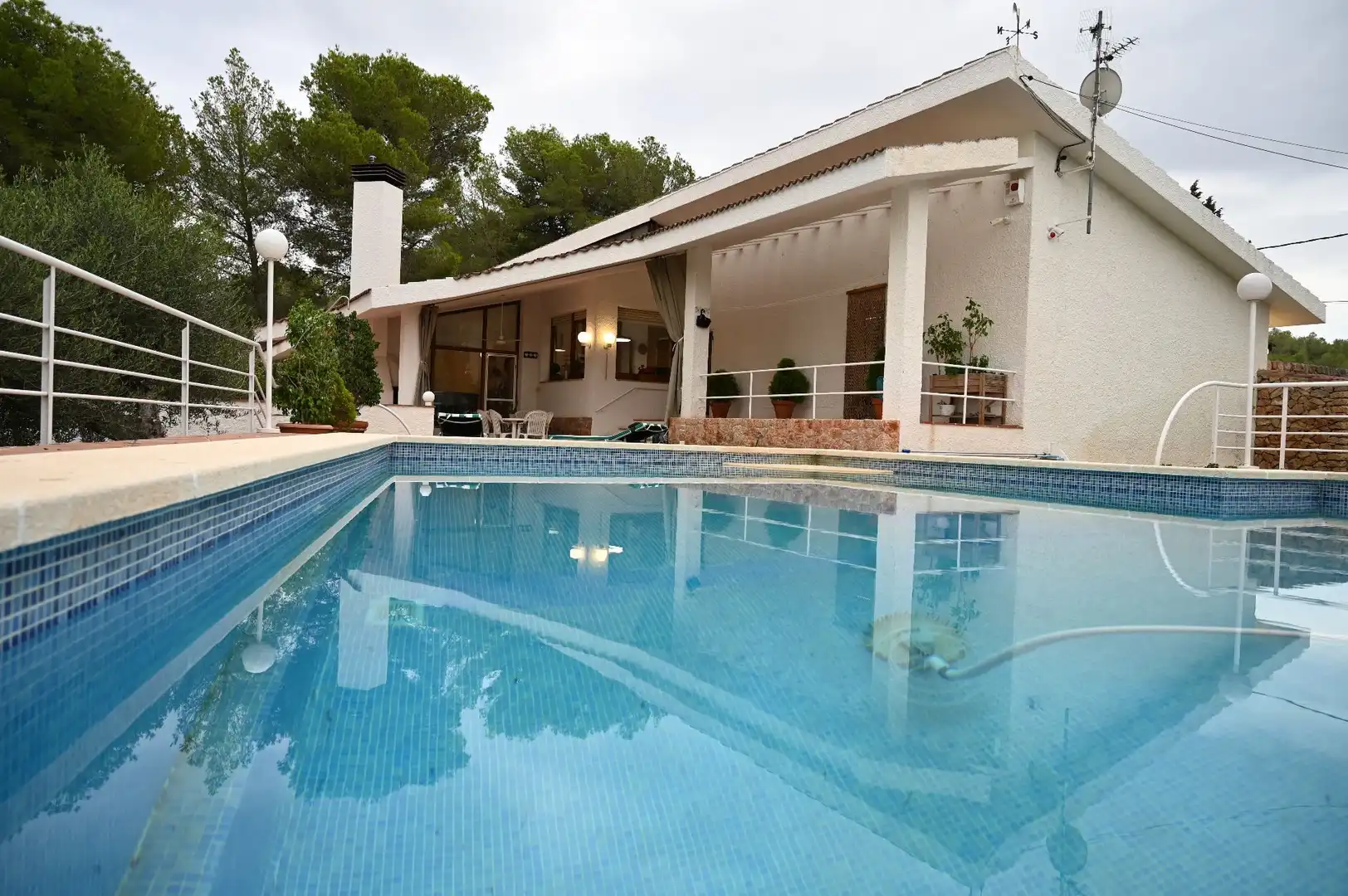 Piscina de Casa o chalet en venta en Tortosa con Aire acondicionado, Calefacción y Jardín privado
