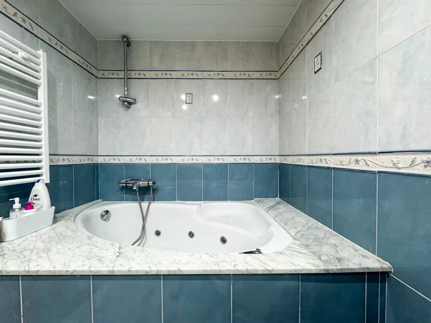 Bathroom of Flat for sale in Sentmenat  with Air Conditioner, Heating and Oven
