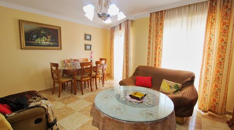 Foto 3 de Apartamento de alquiler en Centro, Alhaurín de la Torre