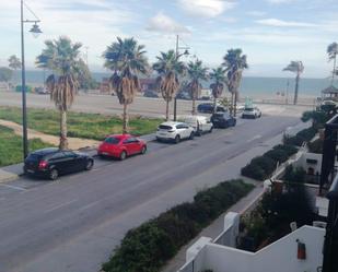 Vista exterior de Casa adosada de lloguer en Torremolinos amb Aire condicionat, Terrassa i Balcó