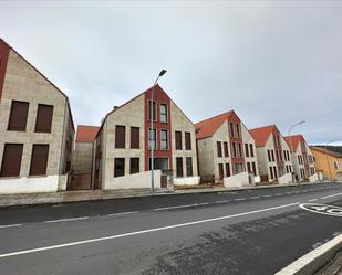 Vista exterior de Apartament en venda en Ribeira amb Parquet, Traster i Piscina