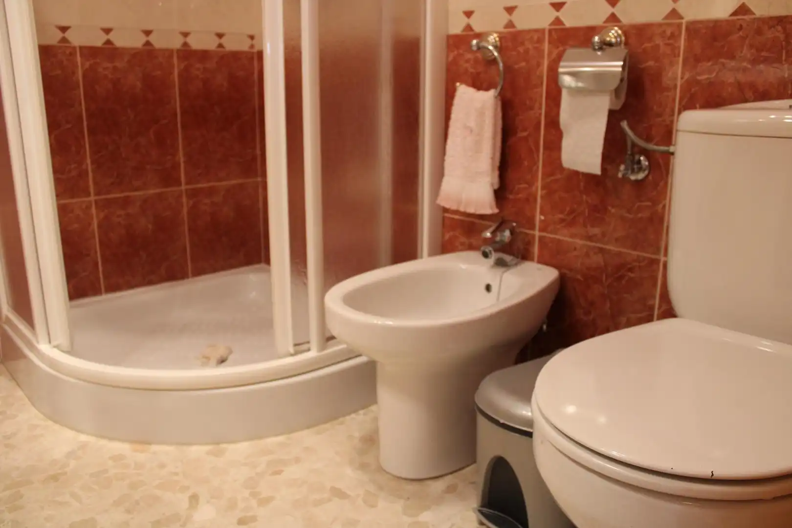 Bany de Casa o xalet en venda en Castilblanco de los Arroyos amb Aire condicionat, Calefacció i Traster