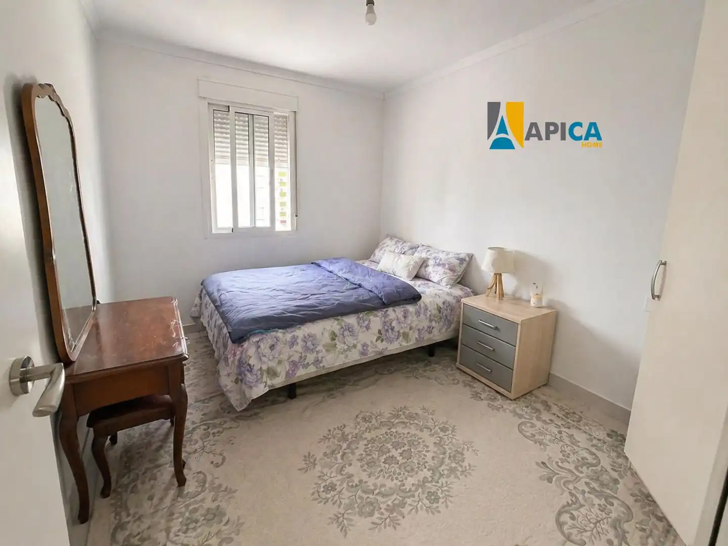 Habitación de Piso en venta en La Línea de la Concepción