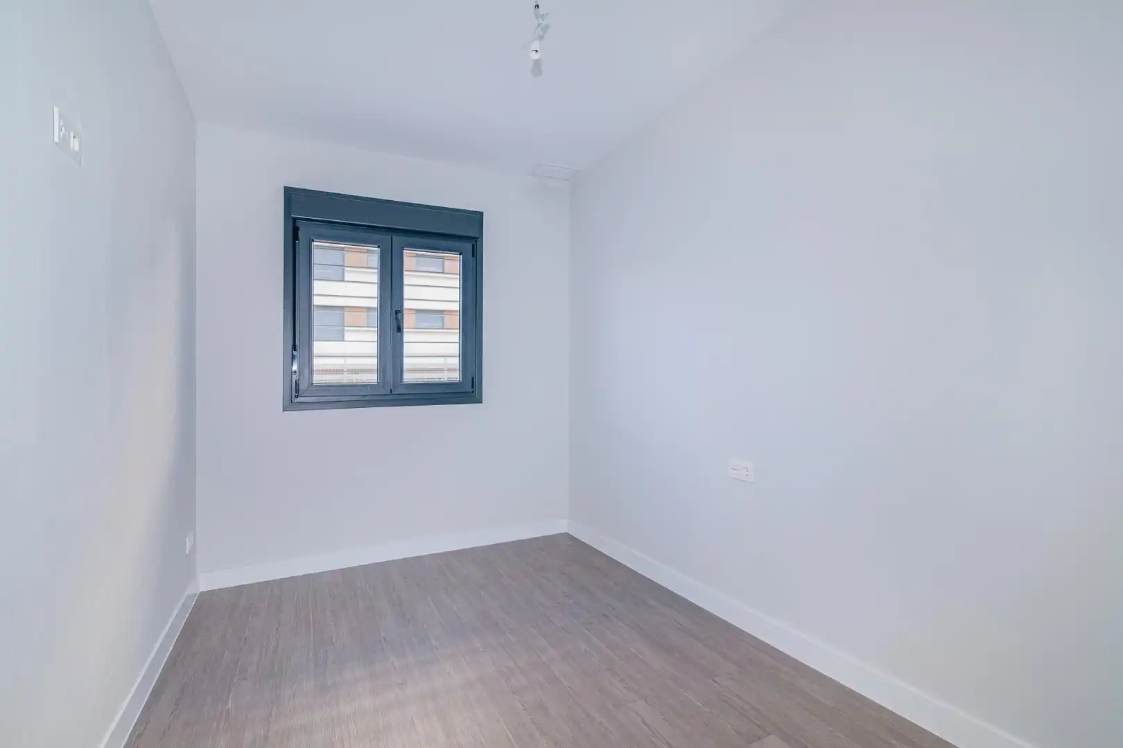 Habitación de Piso en venta en Granada con Aire acondicionado, Calefacción y Terraza