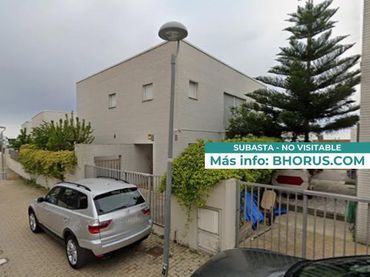 Casa con piscina in vendita a Rosa Sensat Vilà 8