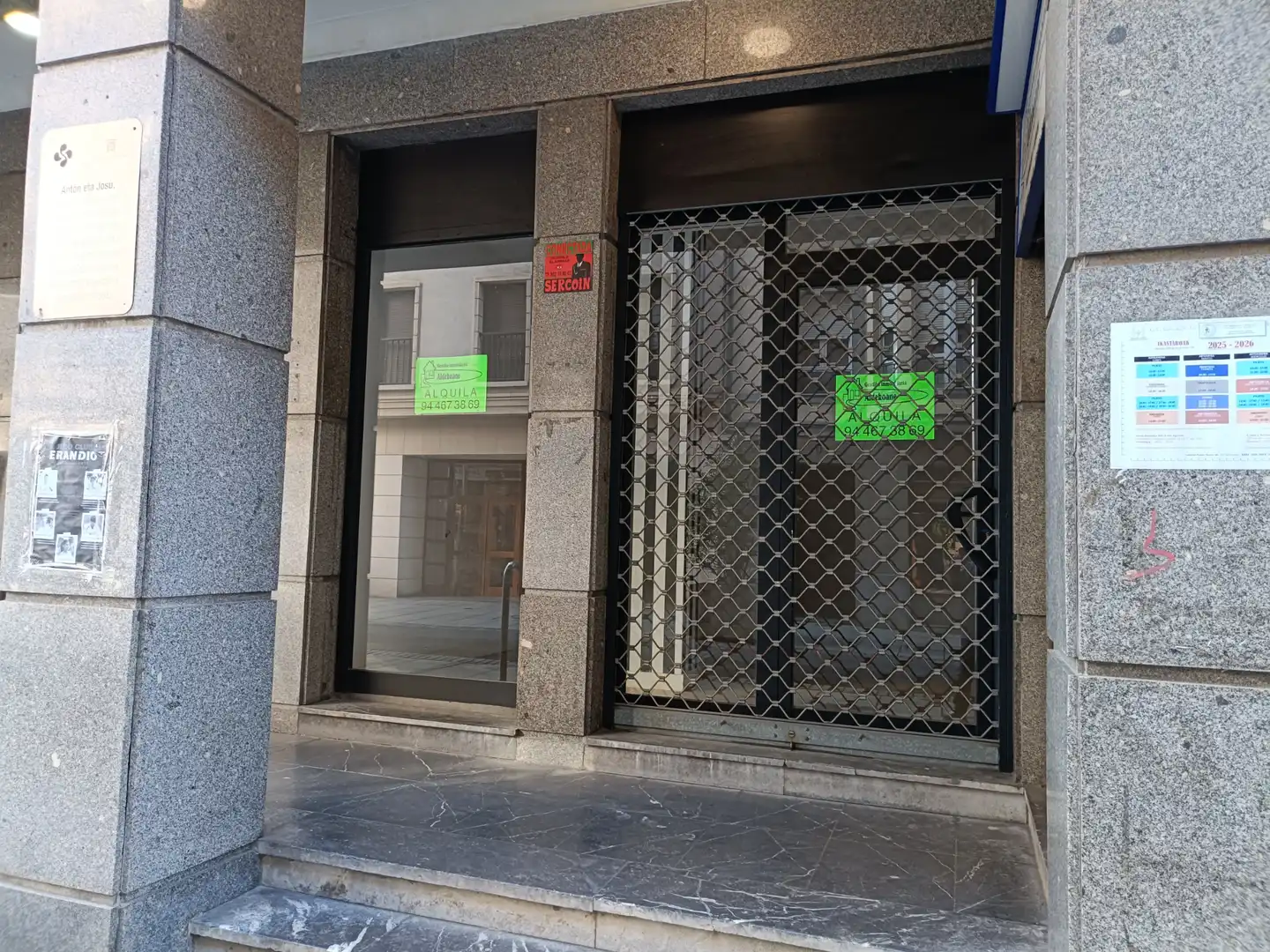 Local commercial à louer à Obieta Kalea, imagen 4