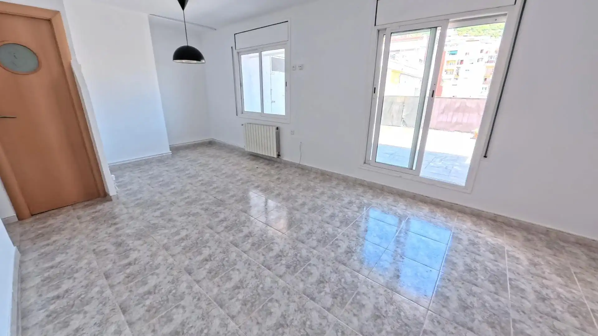 Sala de estar de Ático en venta en Barcelona con Calefacción, Terraza y Alarma