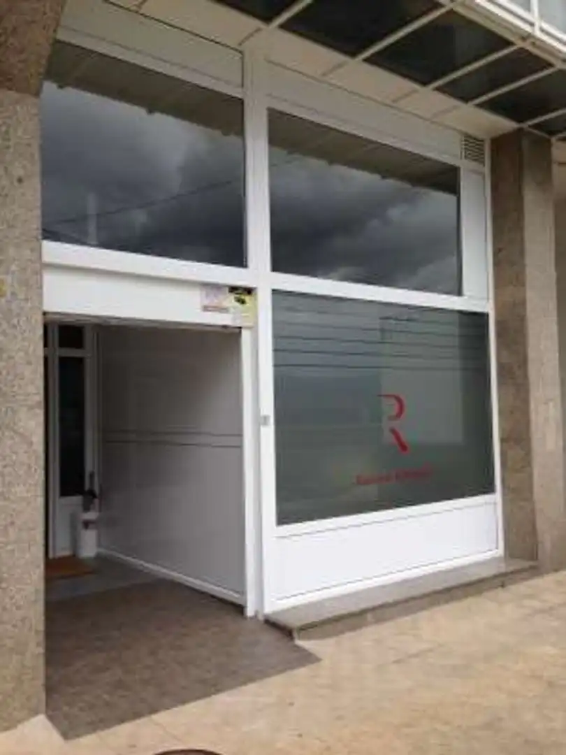 Vista exterior de Oficina de alquiler en Ortigueira con Amueblado