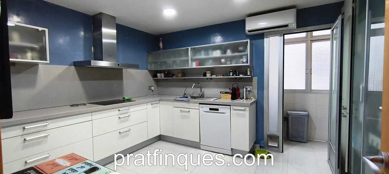 Flat with terrace for sale in Centre, imagen 8