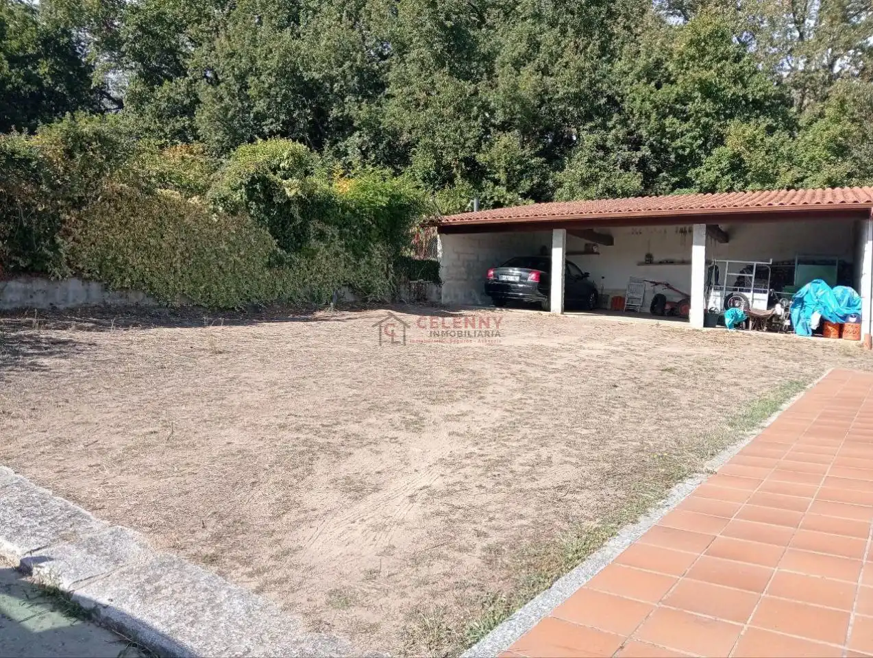 Houses for sale in Toén  with Heating, Private garden and Terrace