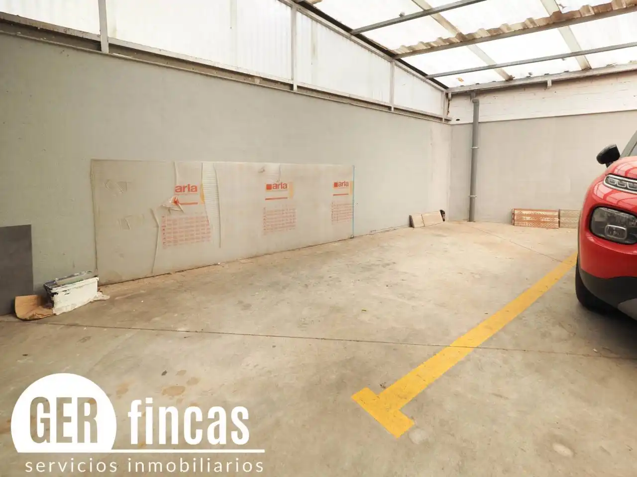 Parkplatz von Wohnung zum Verkauf in Terrassa mit Klimaanlage, Parkett und Terrasse