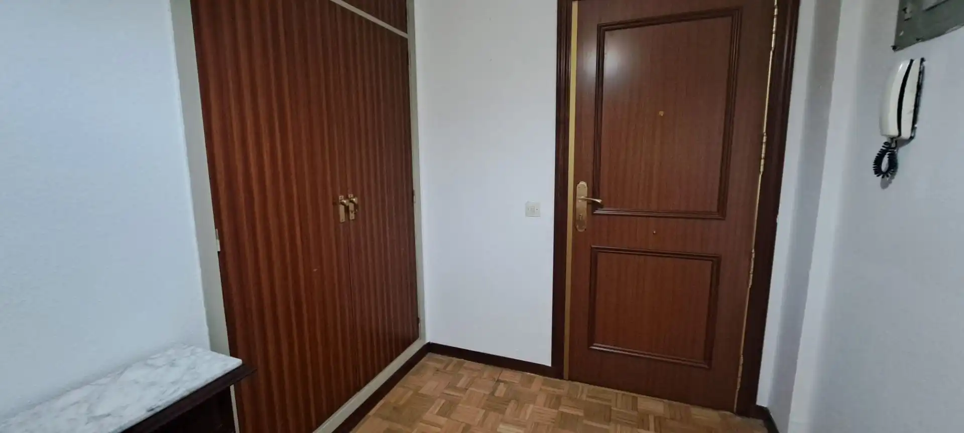 Habitació a Ávila, Ávila