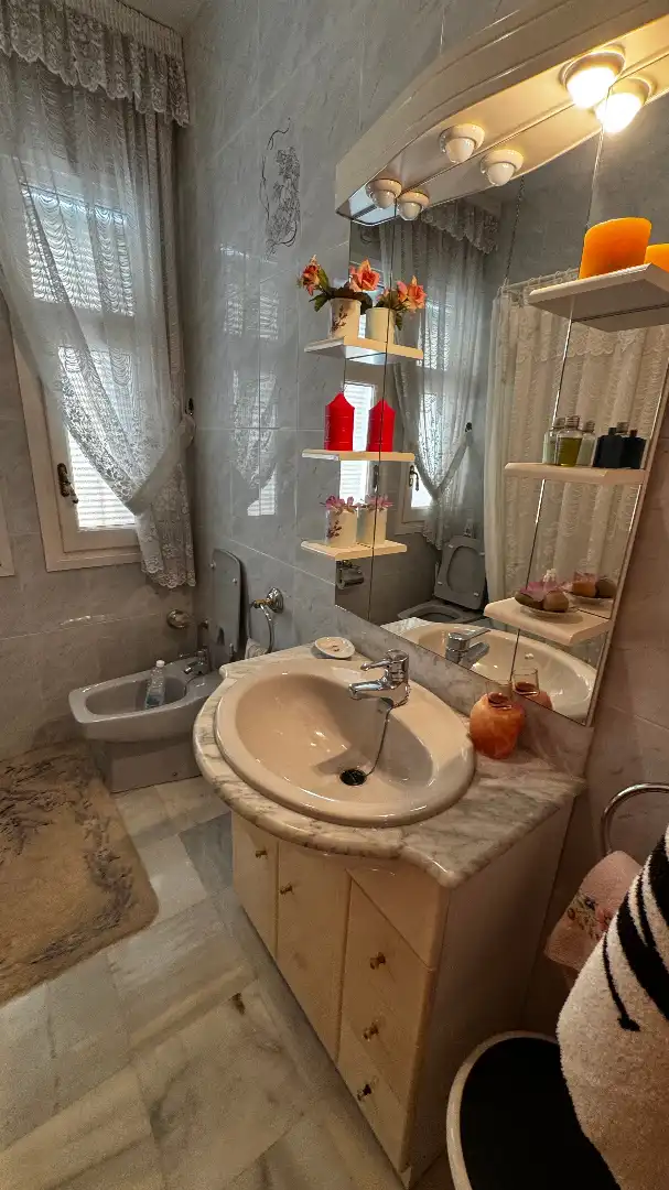 Bany de Casa o xalet en venda en Torredembarra amb Aire condicionat, Calefacció i Jardí privat