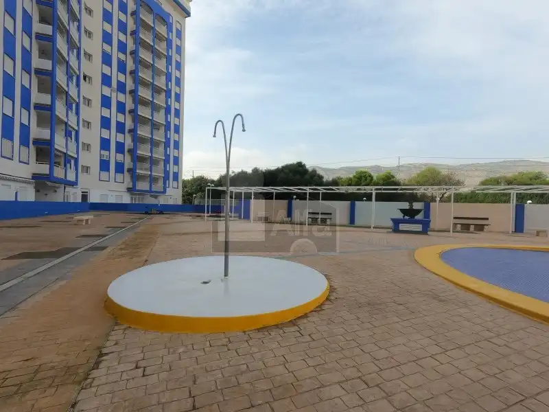 Piso de alquiler en Avenida Columbretes, 4, Playa de la Concha