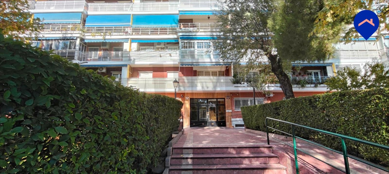 Exterior view of Attic for sale in Torrejón de Ardoz  with Heating, Private garden and Parquet flooring