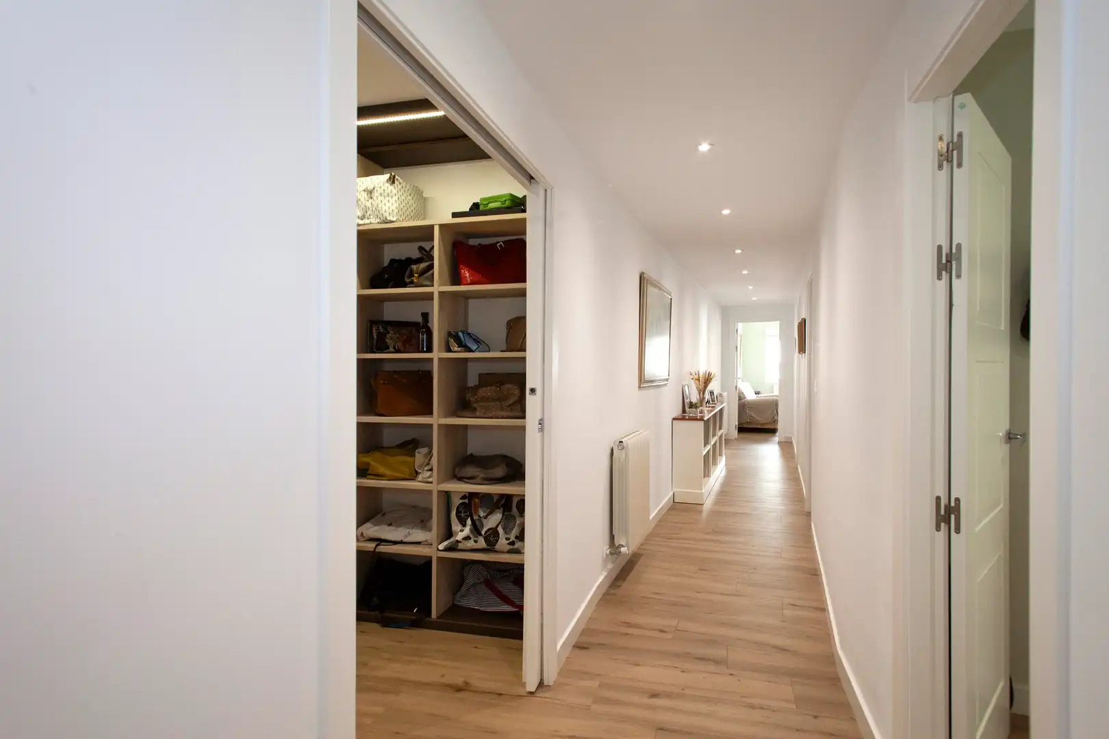 Flat for sale in Jaén  with Air Conditioner, Heating and Furnished