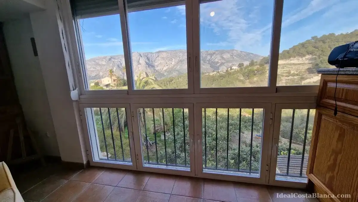 Außenansicht von Country house zur Miete in El Castell de Guadalest, Alicante