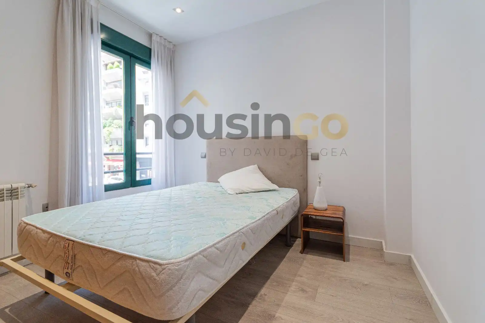 Schlafzimmer von Wohnung zur Miete in Madrid mit Klimaanlage, Heizung und Möbliert