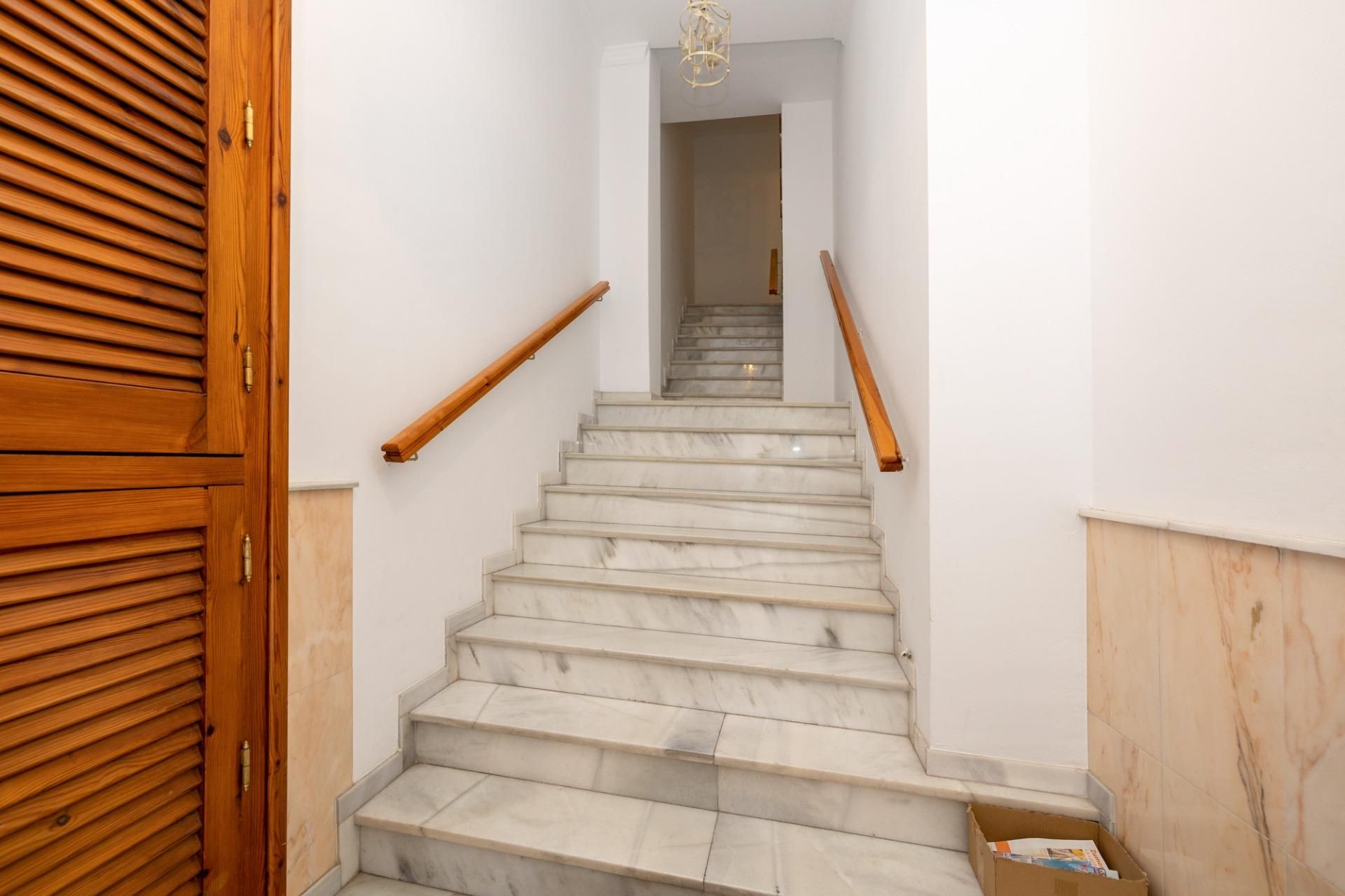Flat for sale in Loja  with Air Conditioner, Heating and Terrace