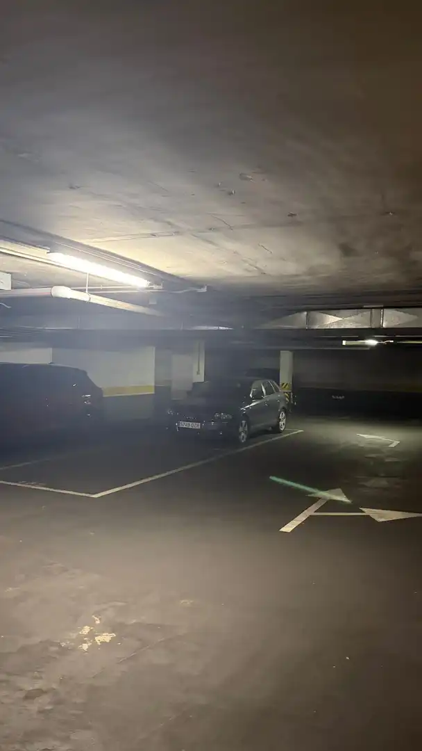 Aparcament de Garatge en venda en Madrid