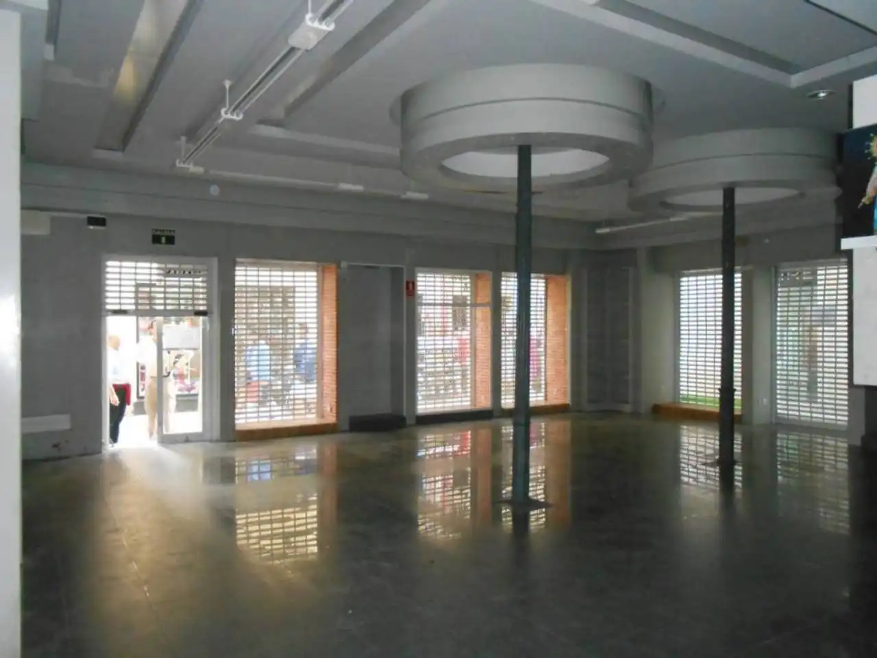 Local comercial de lloguer a Centro