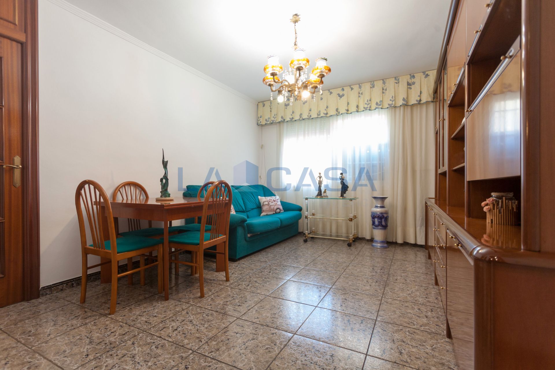 Wohnzimmer von Wohnung zum Verkauf in L'Hospitalet de Llobregat mit Klimaanlage, Heizung und Ofen