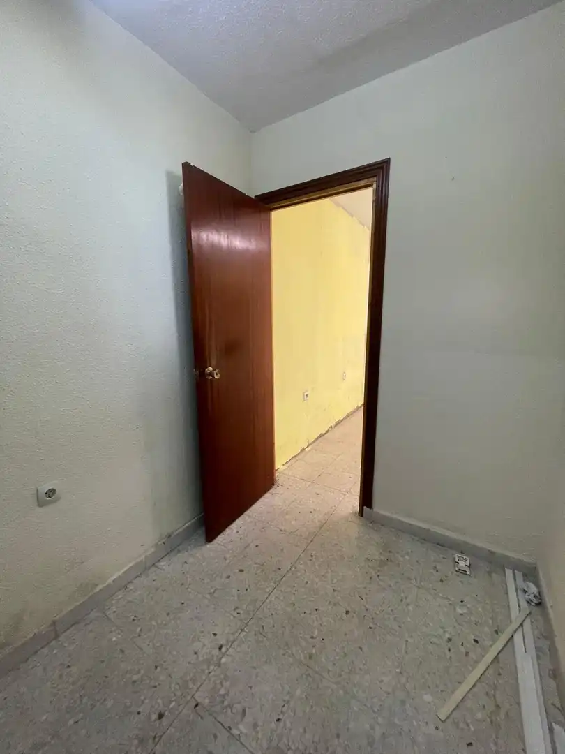 Local de alquiler en Fuenlabrada con Aire acondicionado
