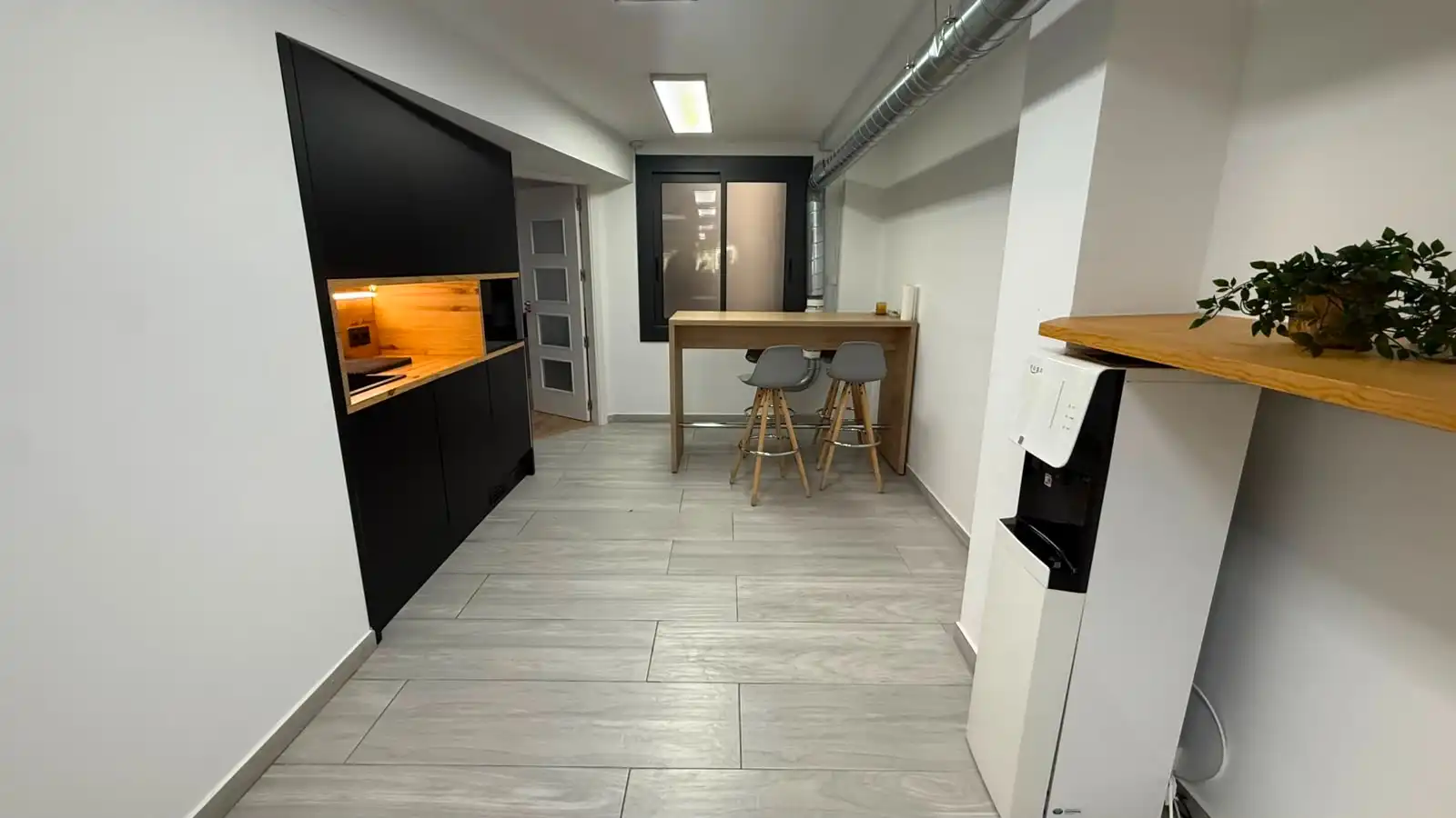 Business premises for transfer in Sant Andreu, imagen 7