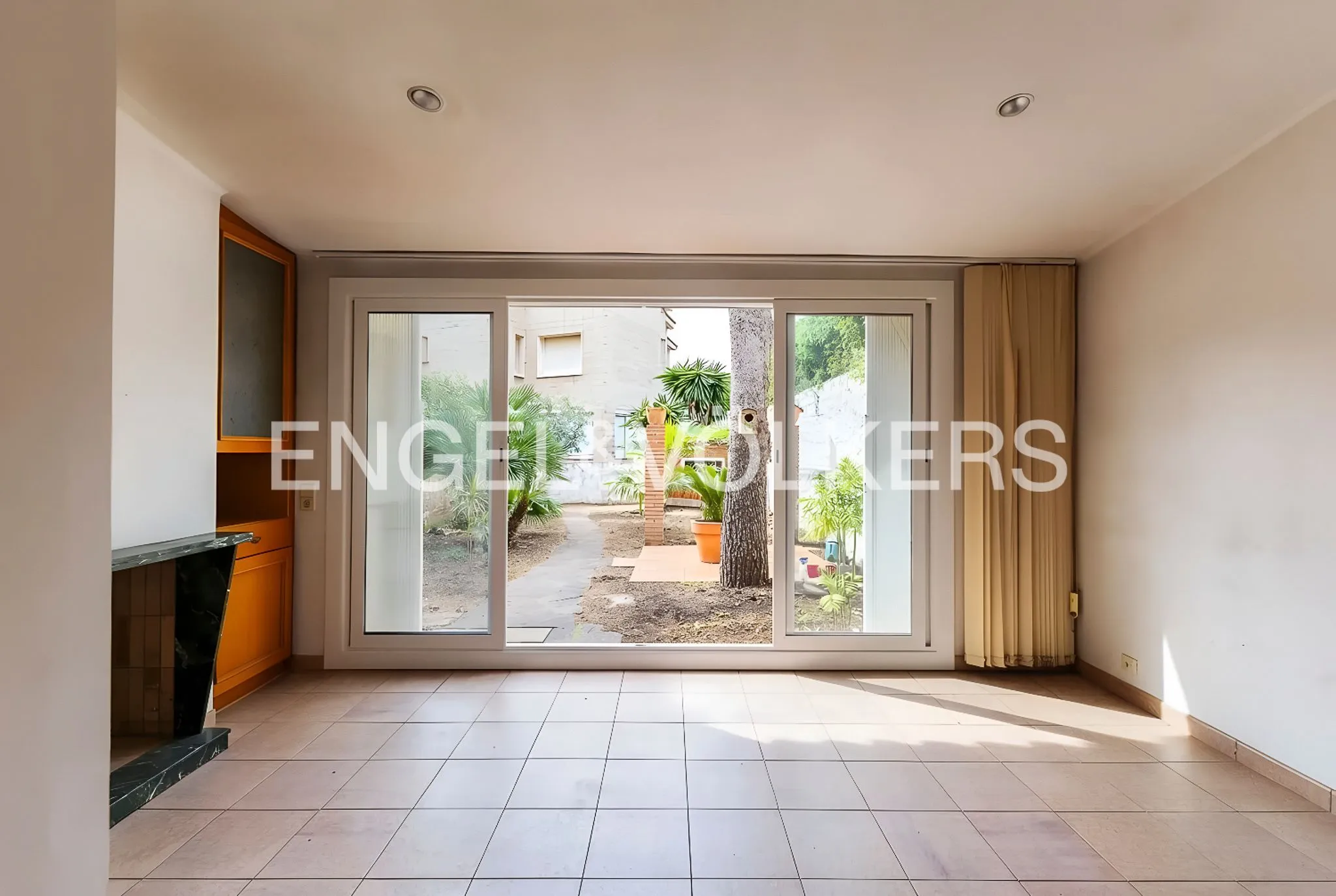 Casa o xalet en venda en Esplugues de Llobregat amb Calefacció i Jardí privat