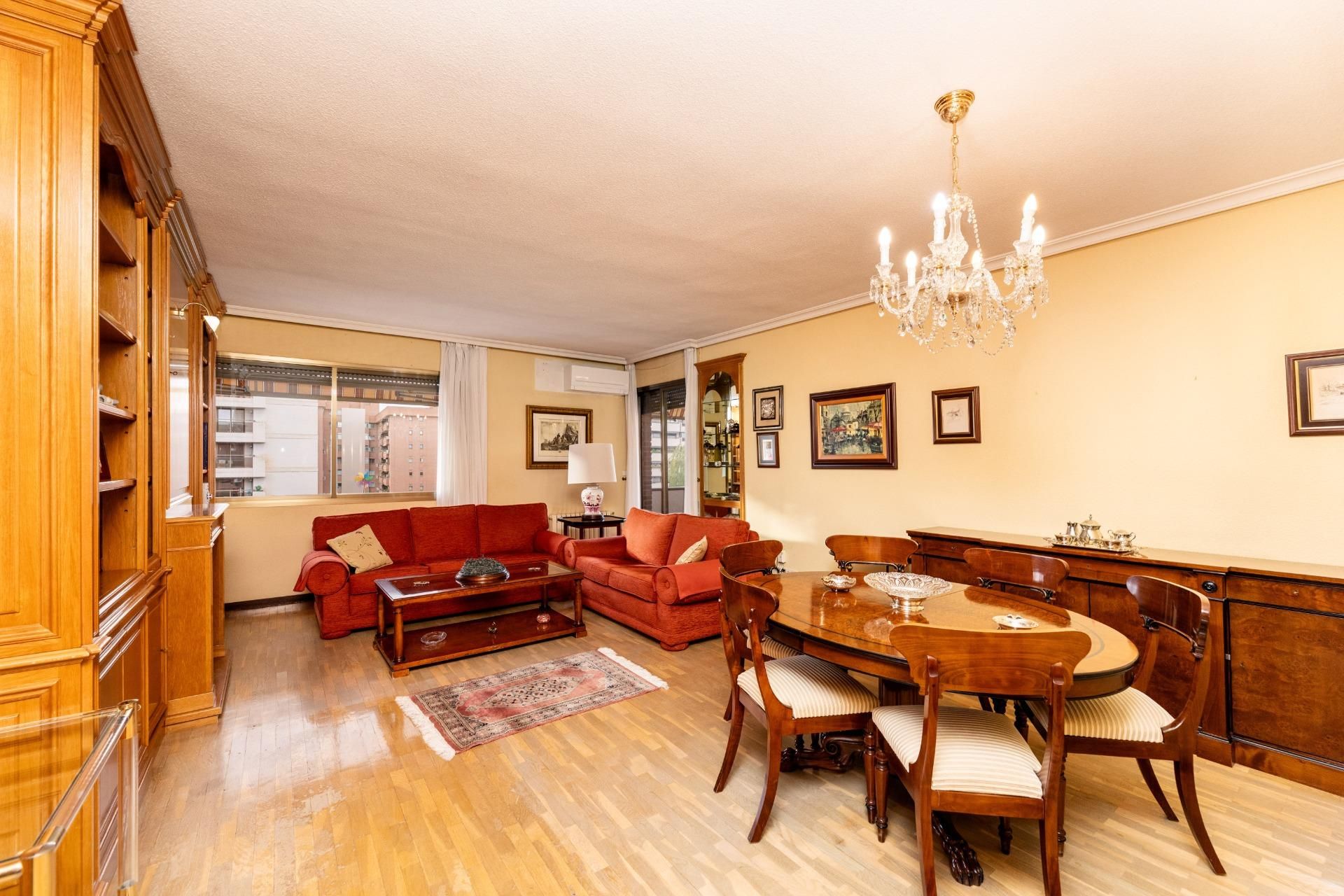 Living room of Flat for sale in  Madrid Capital  with Air Conditioner, Heating and Private garden