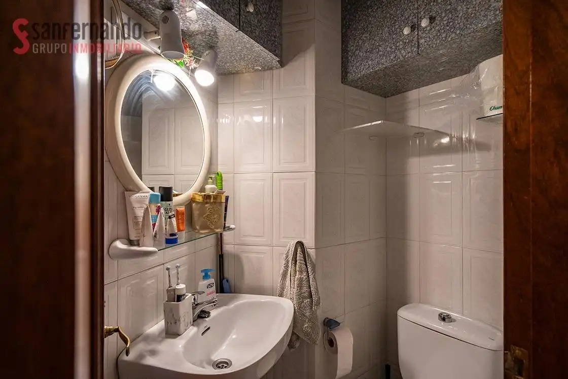 Baño de Piso en venta en Cartes con Calefacción