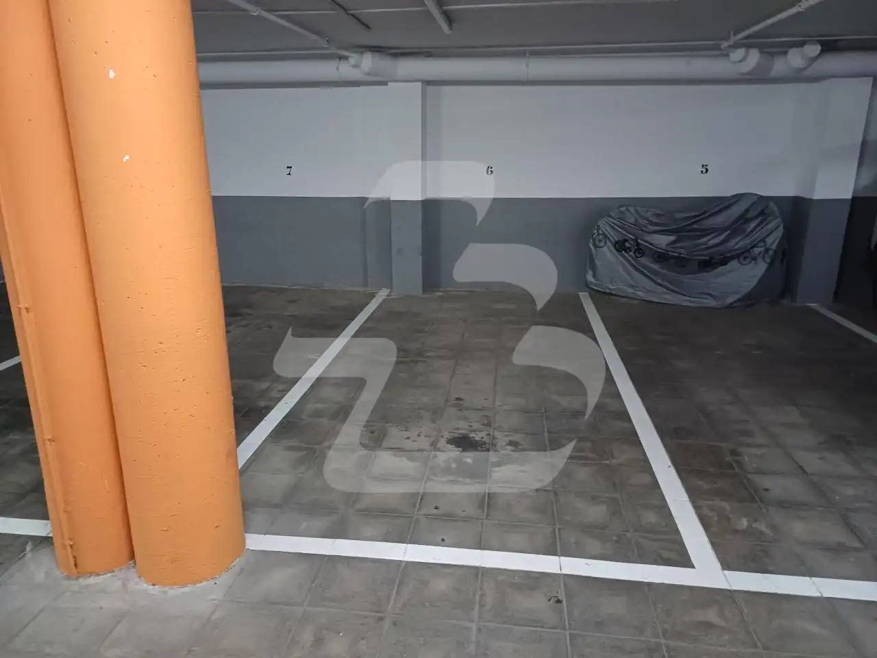 Aparcament de Garatge de lloguer en L'Hospitalet de Llobregat